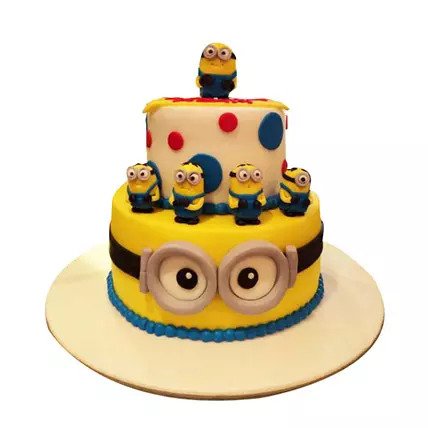 Minion Cake