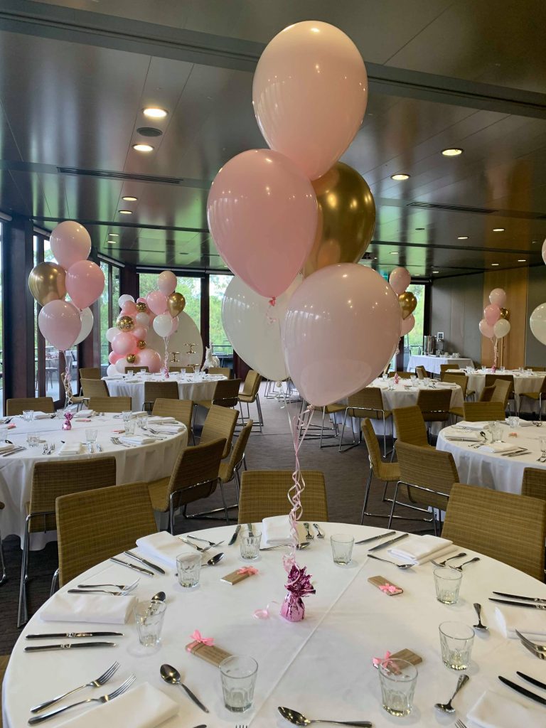 Dining Balloon Decoration