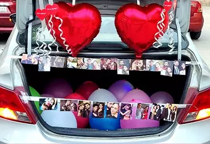 car boot balloon décor
