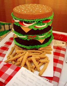 Hamburger Cake by BunchofPants