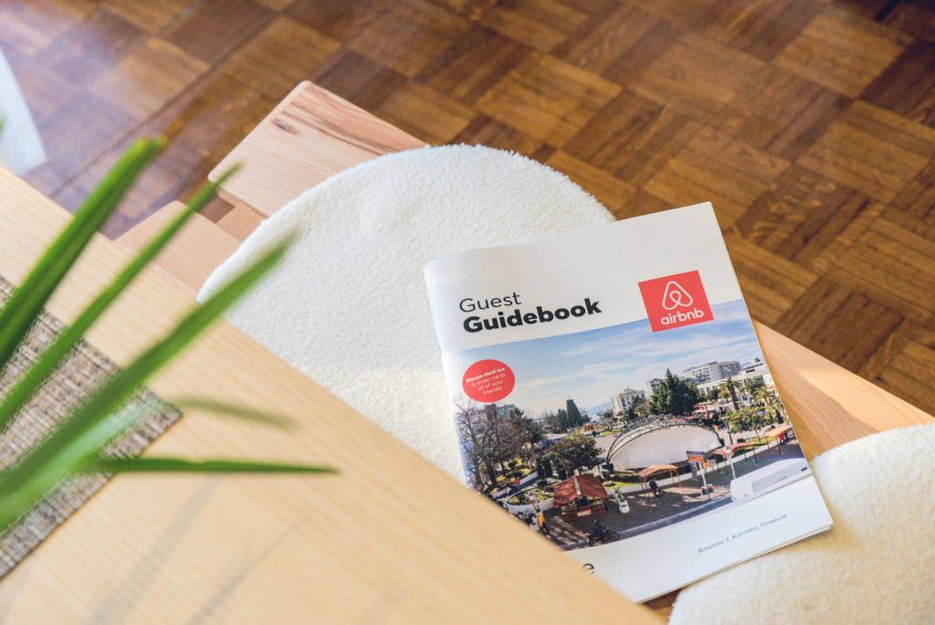 Airbnb Guest Guidebook