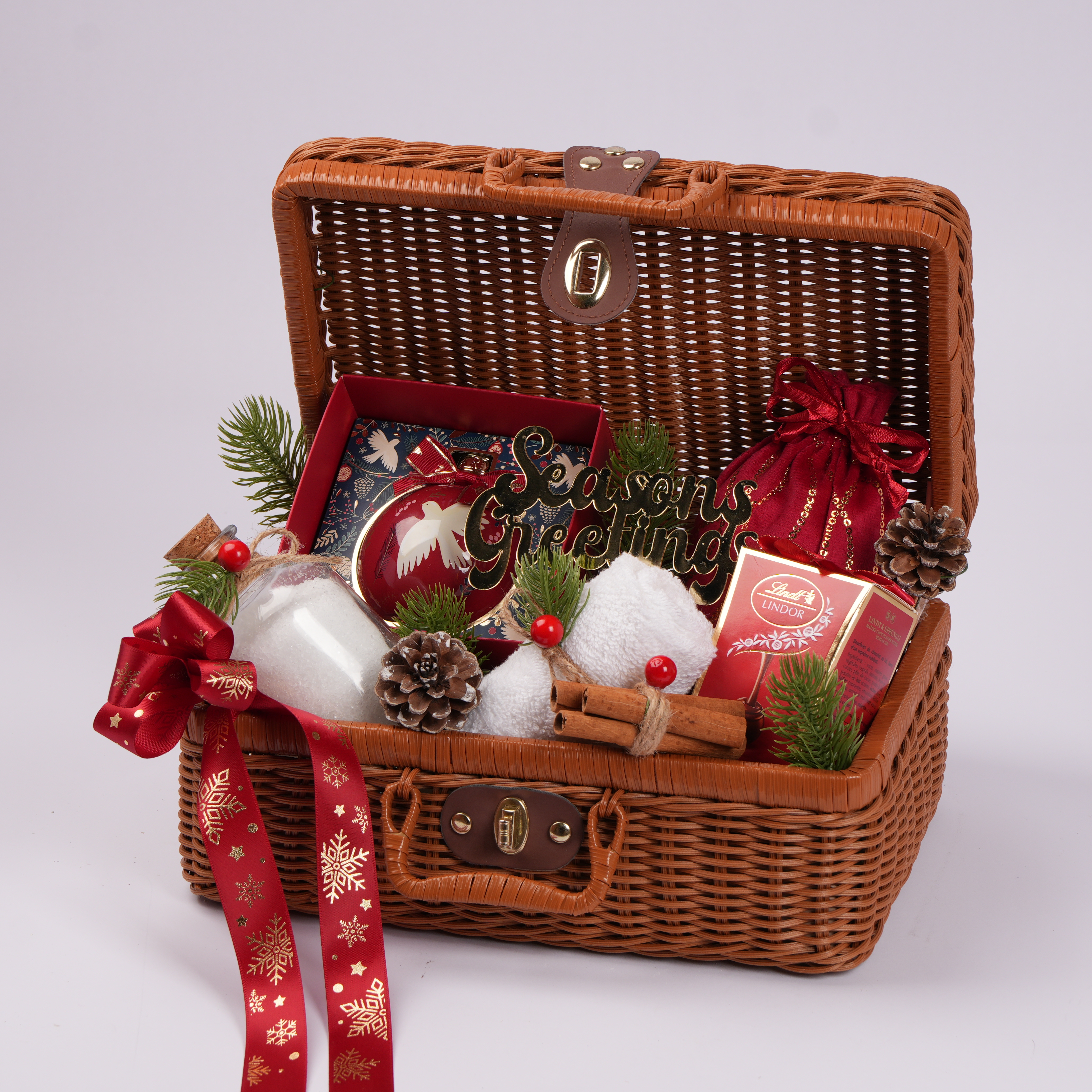 Merry Moments Luxury Hamper