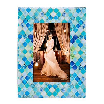 Handcrafted Wooden Photo Frame: Personalised Photo Frames