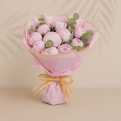 Precious Peonies Bouquet: Flower Delivery Dubai