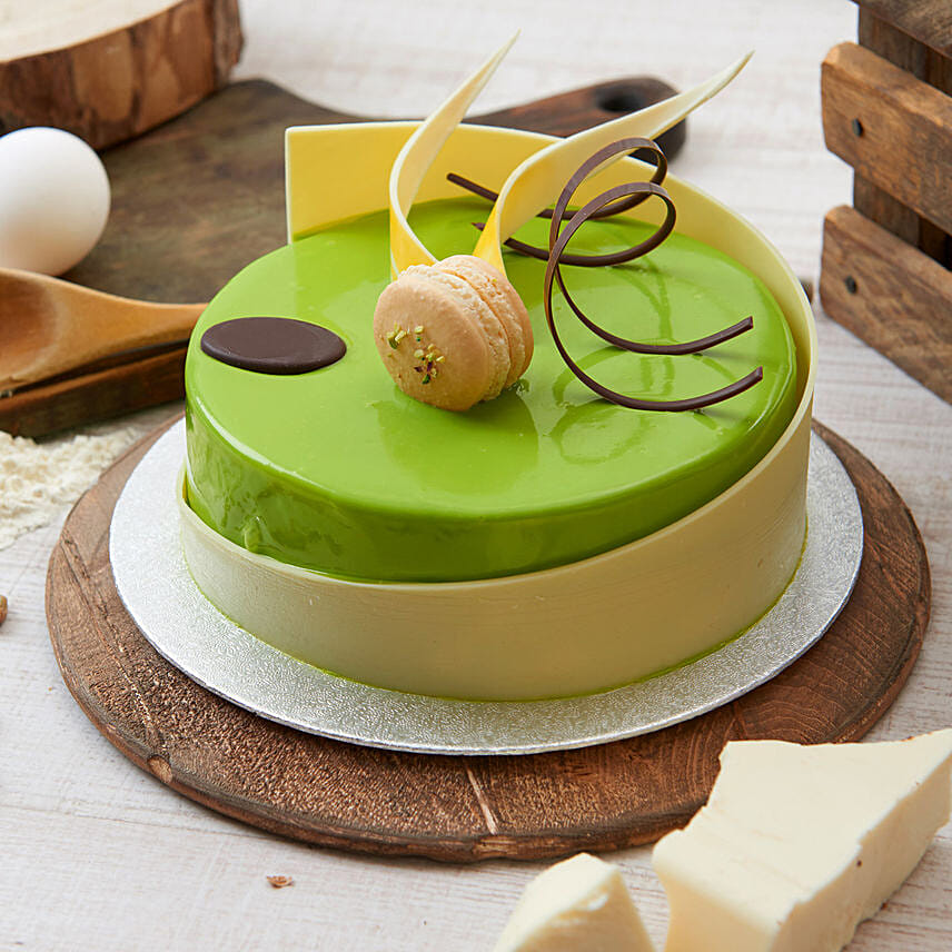 Pure Pistachio Cake: 