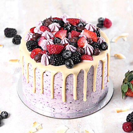 Yummy Vanilla Berry Delight Cake Half Kg: Send Cakes to Bahrain