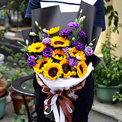 Sunflowers and Eustomas: Send Gifts To China