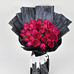 35 وردة زهرية داكنة
