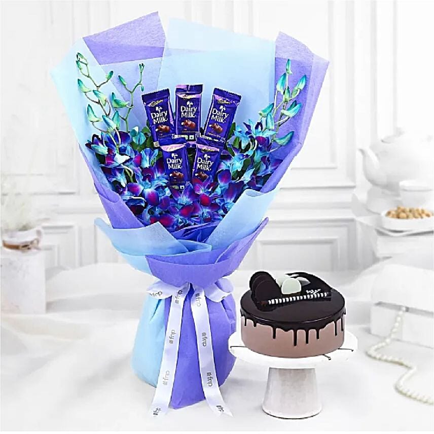 Bloomy Orchids and Choco Cake Combo: 