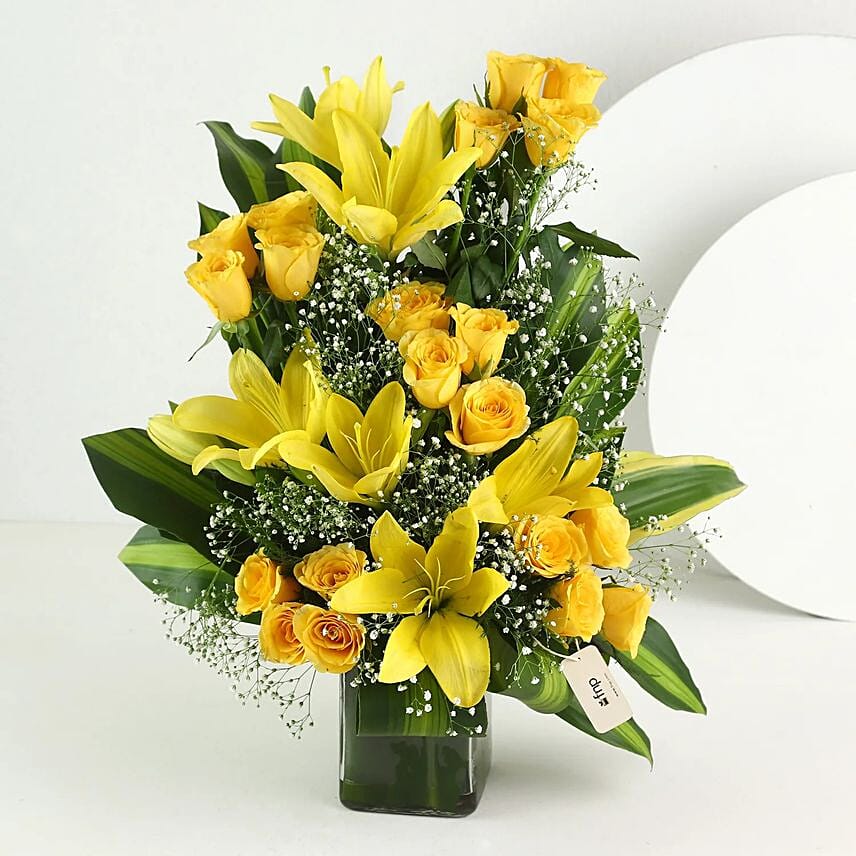 Magical Sunrise Floral Vase: 
