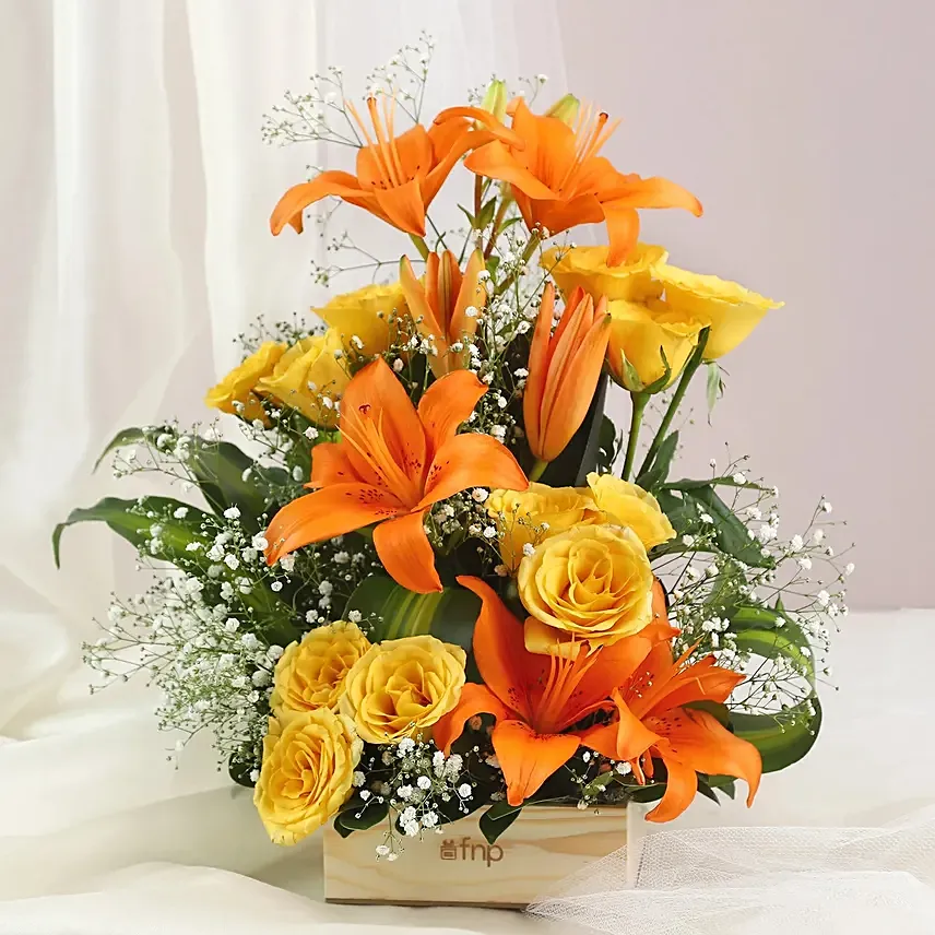 Sweet Expression Floral Arrangements: Send Flowers To India