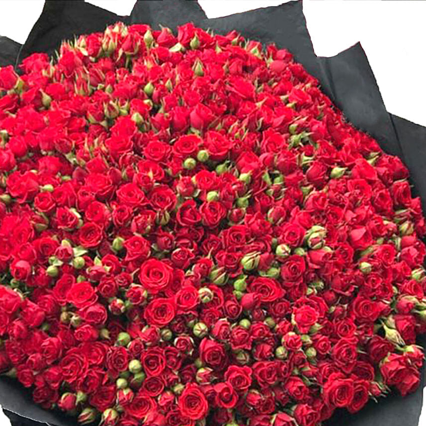200 Red Spray Roses Bouquet: Send Thank You Gifts to Kuwait