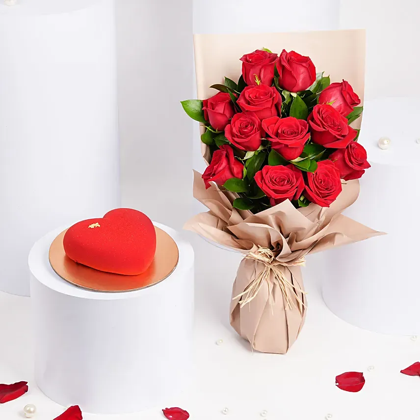 Love Expression Valentine 12 Roses With Cake: 