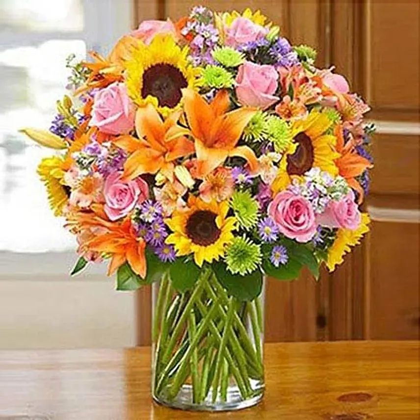 Garden of Grandeur: Chrysanthemum Flowers Bouquets