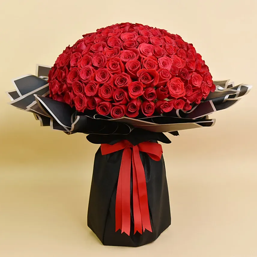 200 Valentine Roses Bouquet: Red Flowers Bouquets