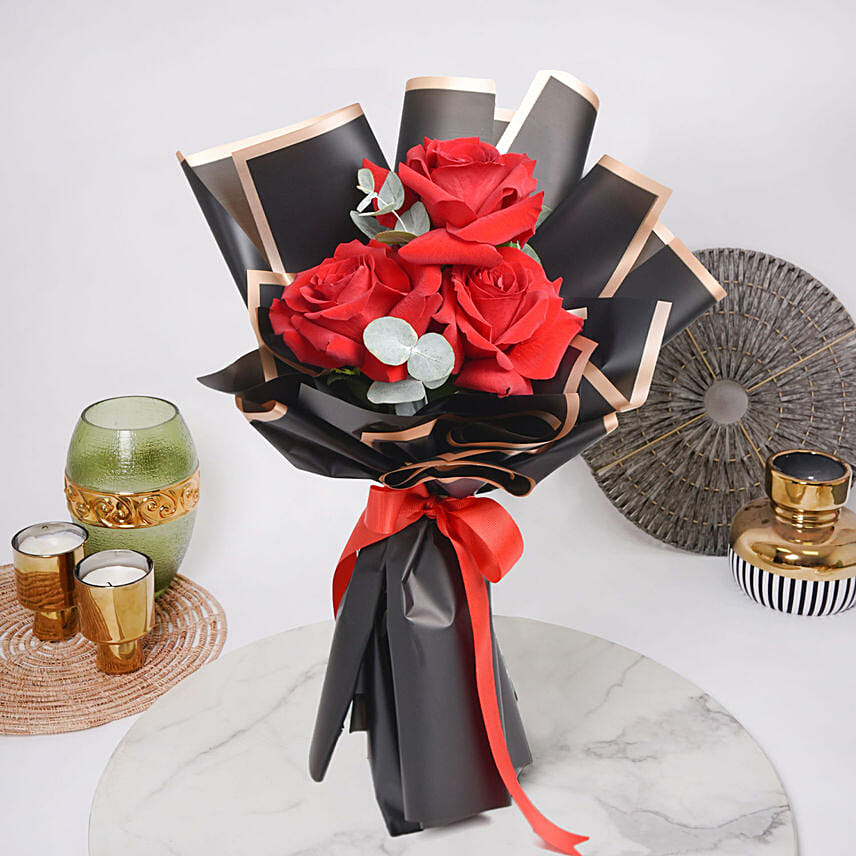 Blush Of Love: Flowers For Boyfriend