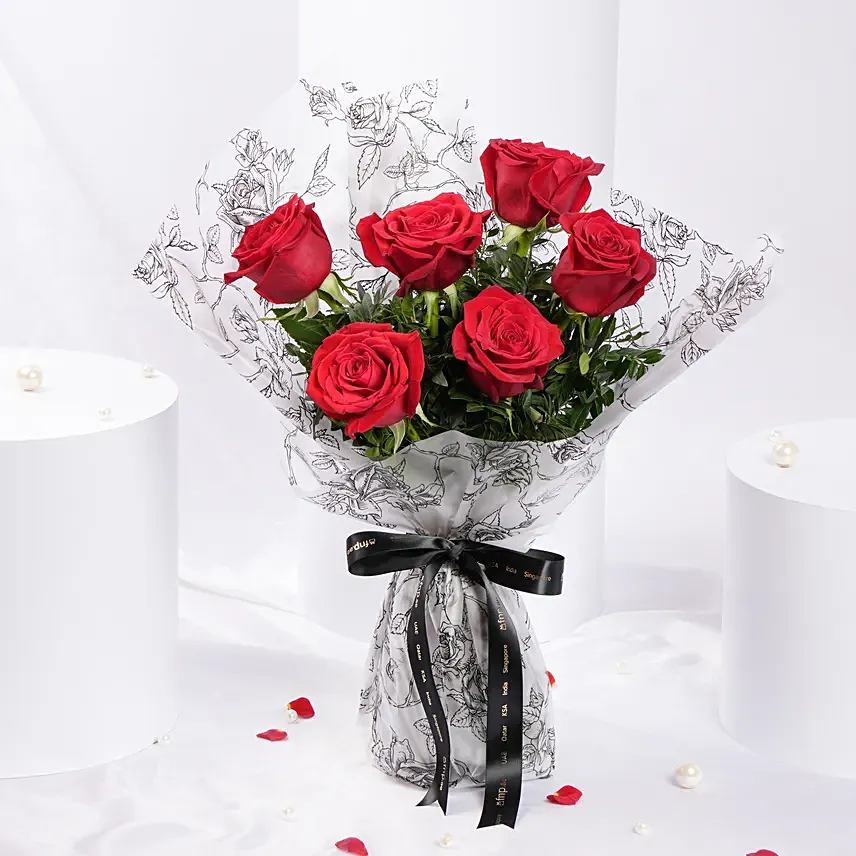 Bouquet of 6 Red Roses for Valentines: Valentine Flower Bouquets