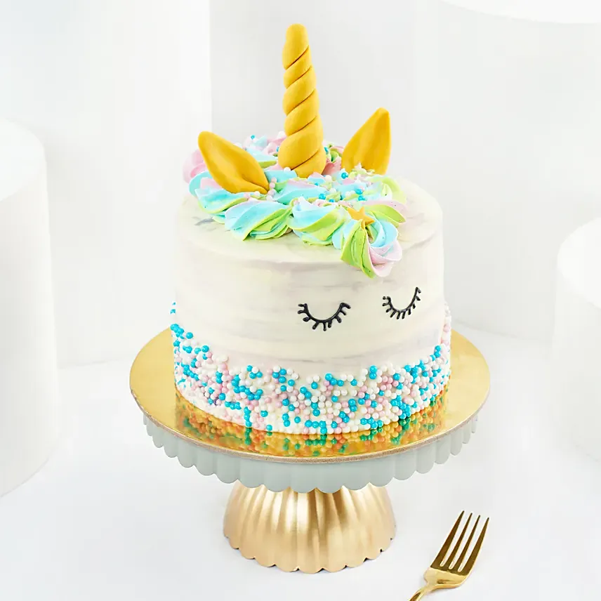 Magical Unicorn Cake: Marble Cakes