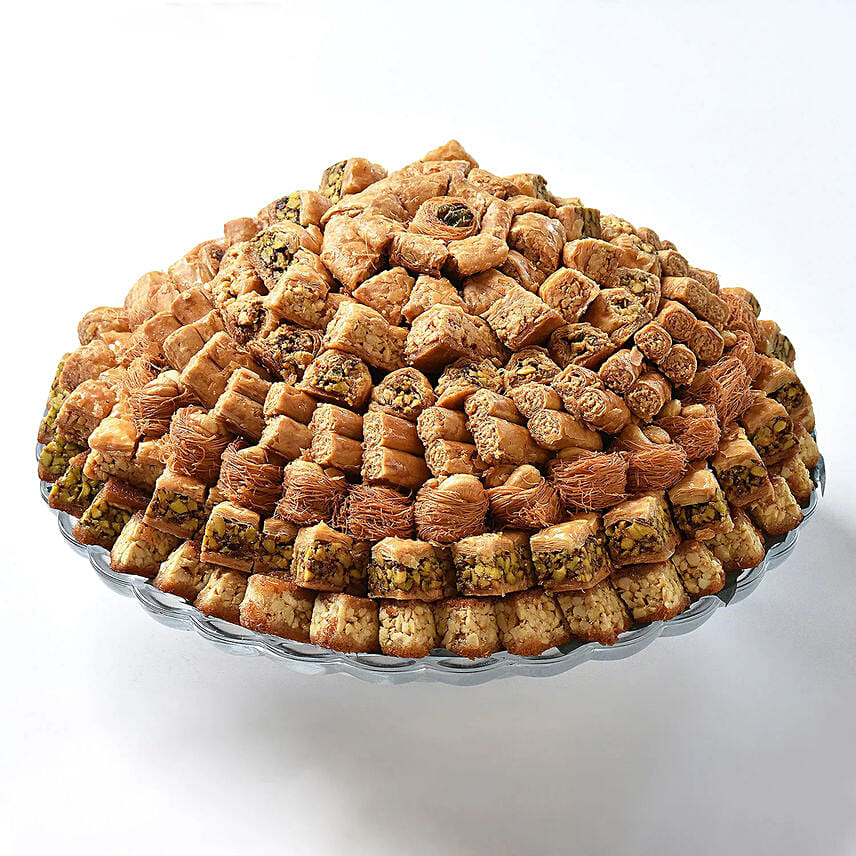 Premium tray with Mixed Baklava by Wafi: Sweets in Dubai