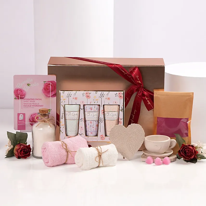 Petals And Pampering Hamper: Valentines Day Gift Hampers