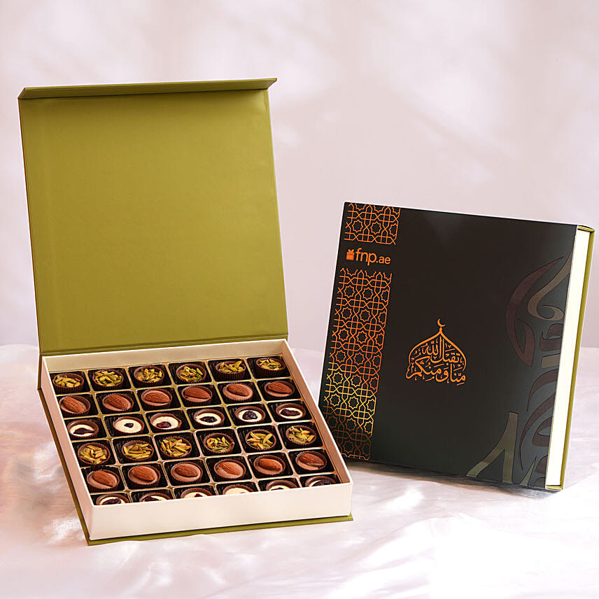 Gourmet Chocolate Cups: Ramadan Chocolates