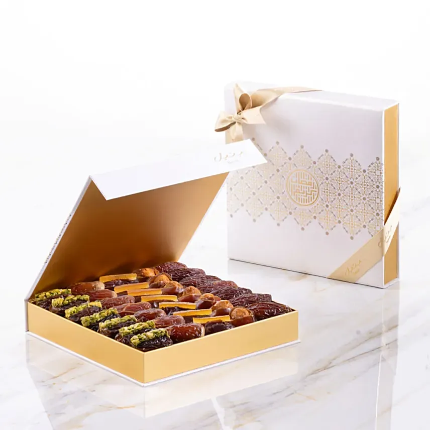 Bateel Sadaf Gift Set Premium Assorted Dates: Bateel Gifts