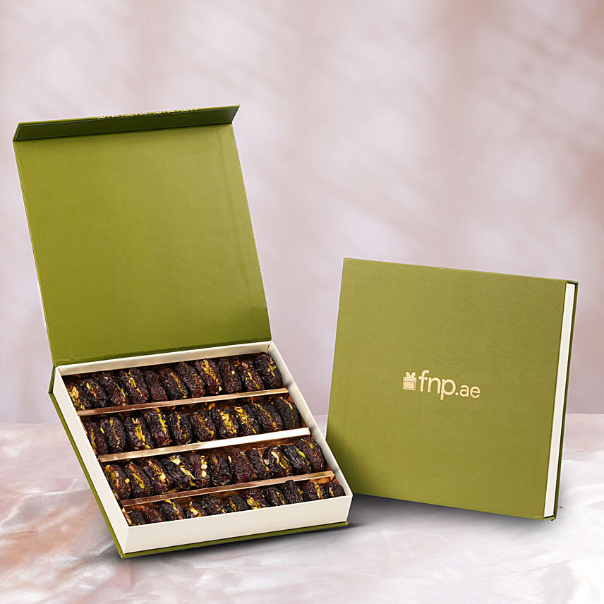 Pista Stuffed Dates Box Big: علب هدايا تمور فاخرة
