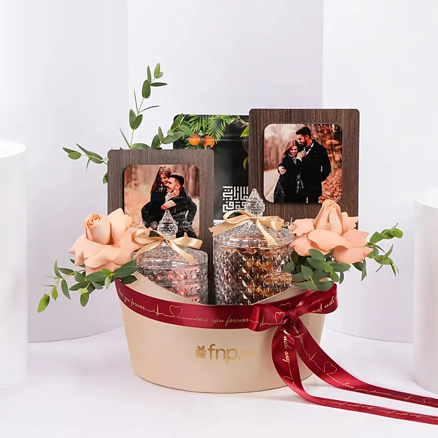 Picture Perfect Love Box: Anniversary Hampers