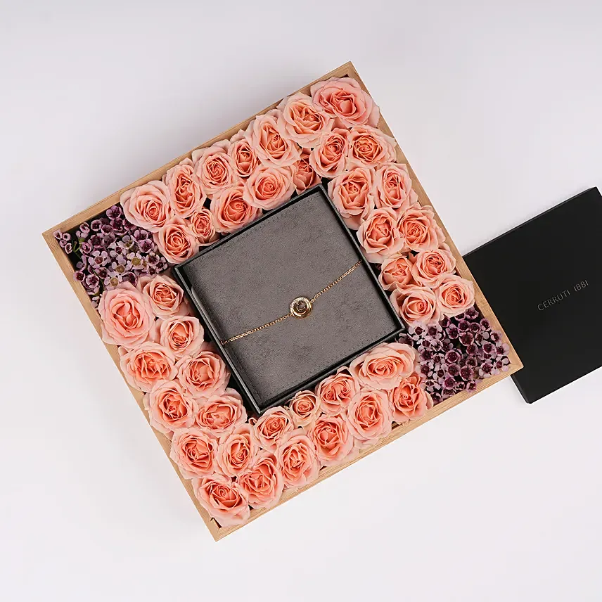 Cerruti 1881 Gold Plated valeria Bracelet GIft Tray for Her