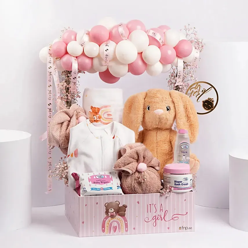Little Baby Girl Gift Set: New Born Gift Hampers