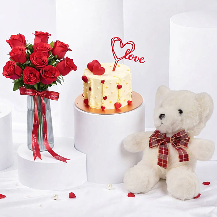 Perfect Combo For Loved One: Flowers and Teddy Bears