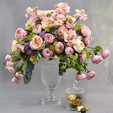 Blooming Couture With Chocolates: Anniversary Flowers and Chocolates