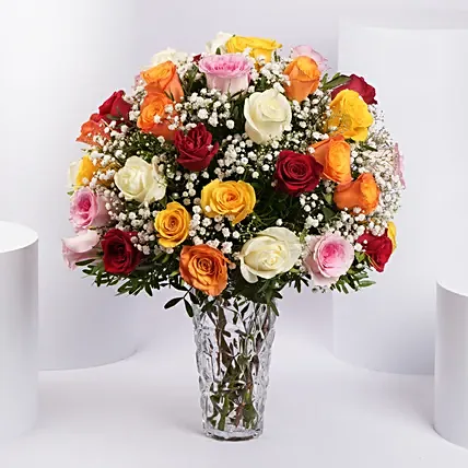 Bunch of 50 Assorted Roses In Glass Vase: Rose Bouquets