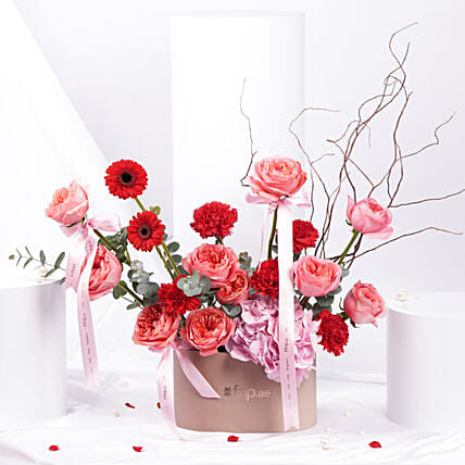 Candy of My Eye Flowers Box: Teddy Day Flowers