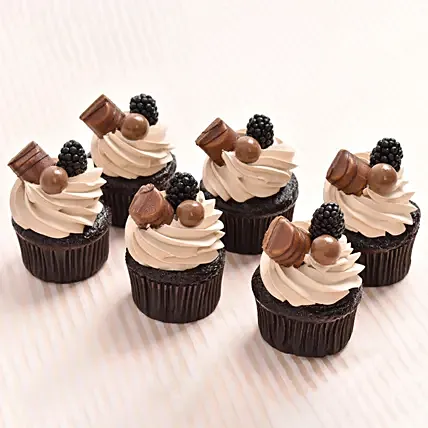Eggless Chocolate Cup Cakes 6 Pcs: Order Delicious Cupcakes in Dubai
