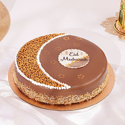 Eid Velvet Moon Cake: كيك العيد