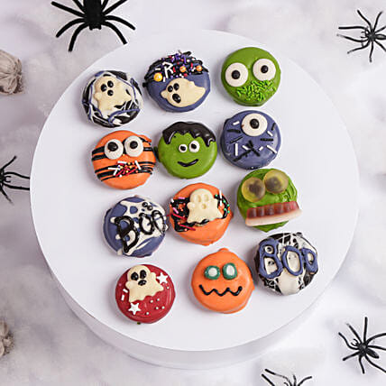 Ghostly Oreo Cookies: Halloween Gifts