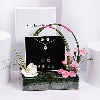 Guy Laroche Interchangeable Necklace and Earring Gift set for Her: 