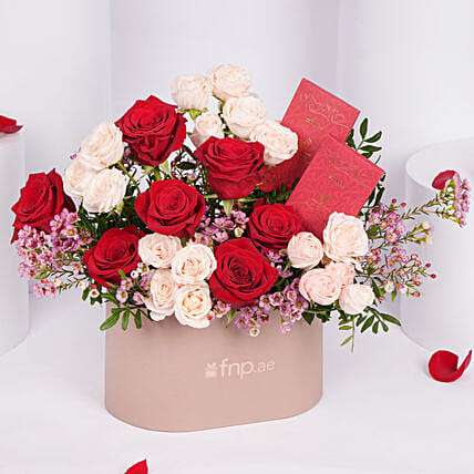 Lovely Roses And Chocolate Box: Valentines Day Flower Arrangements