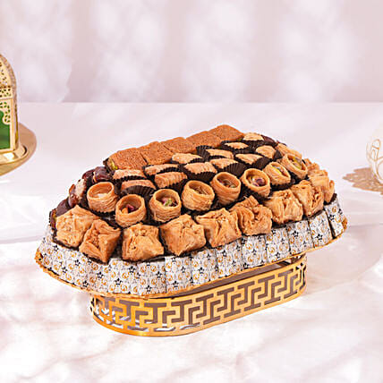 شيالة حلا رمضان | تمور و بقلاوة مع شوكليت: حلويات عيد الأب اونلاين 