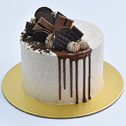 Ultimate Chocolate Oreo Cake: Wedding Cakes