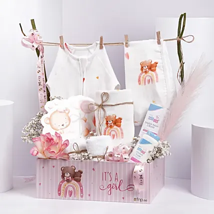 Welcome Little One Baby Girl Gift Set: New Born Gift Hampers