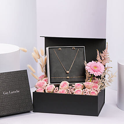 Guy Laroche Gold Plated Crystals Jewelry Gift Set: Guy Laroche Gifts