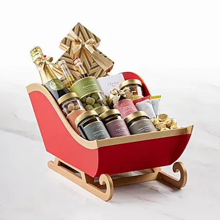 Bateel Festive Sleigh: Gift Hampers 