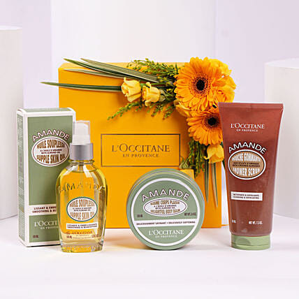 L&rsquo;Occitane Almond Body Care Gift Set: 