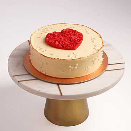 Valentine Special Heart Cake: Valentine Day Cakes to Dubai