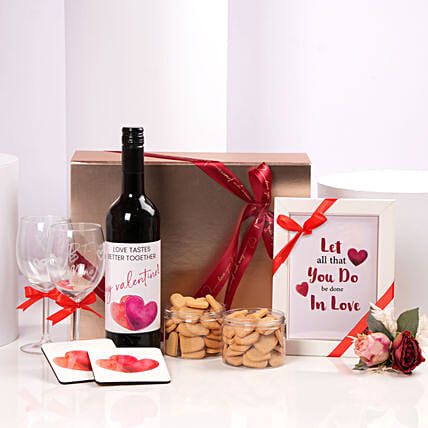 Valentine Wine And Treats Hamper: Valentine's Day Gifts for Him