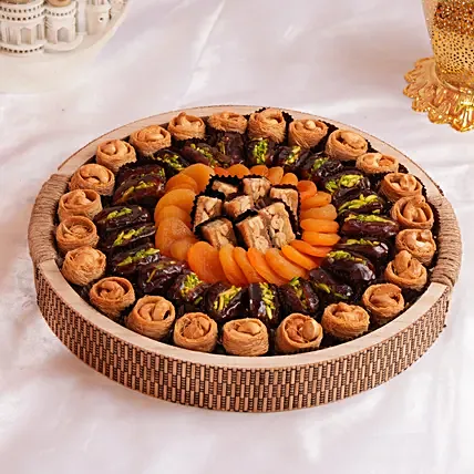 The Gathering Platter: Dates in dubai