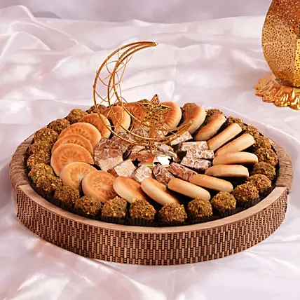 Eid Assorted Arabic Sweets Platter: Ramadan Food Gifts