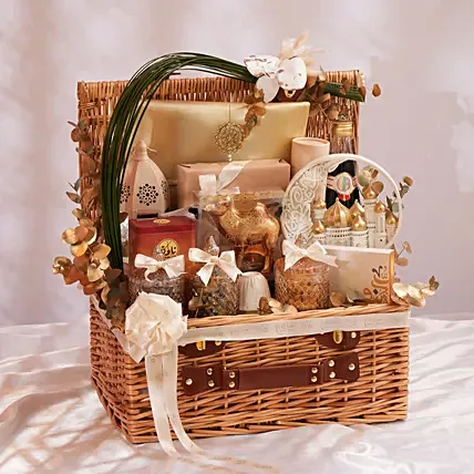 Eid Majesty Hamper: Eid Gift Hampers